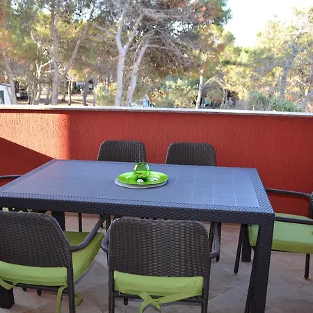 Apartament Aurora Povljana