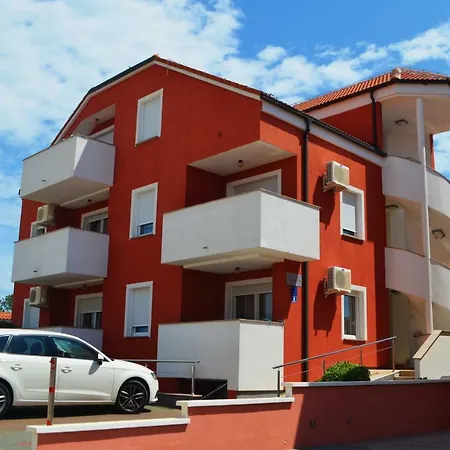 Aurora Apartament Povljana